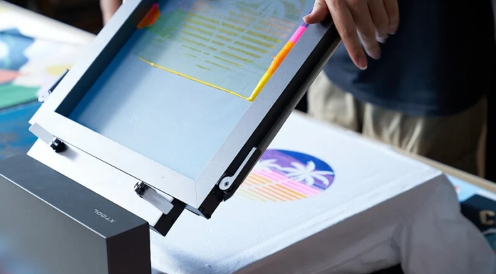 The Benefits of Custom Screen Printing for Businesses
